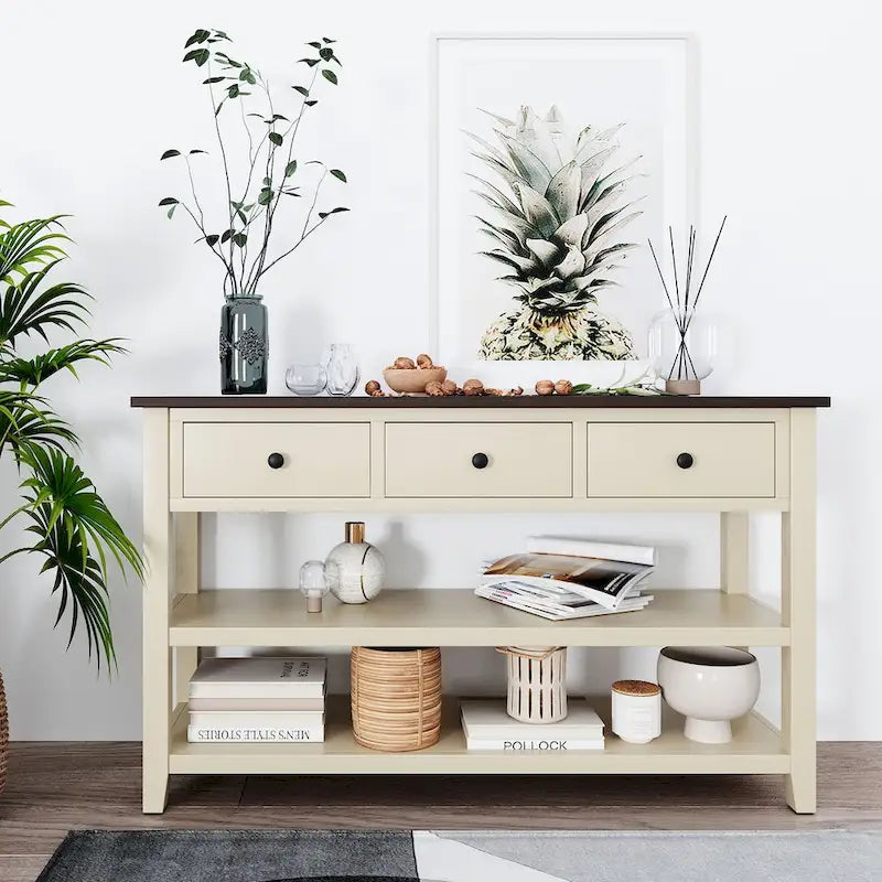 Consolle dal design retrò con due ripiani aperti, struttura e gambe in legno massello di pino per il soggiorno